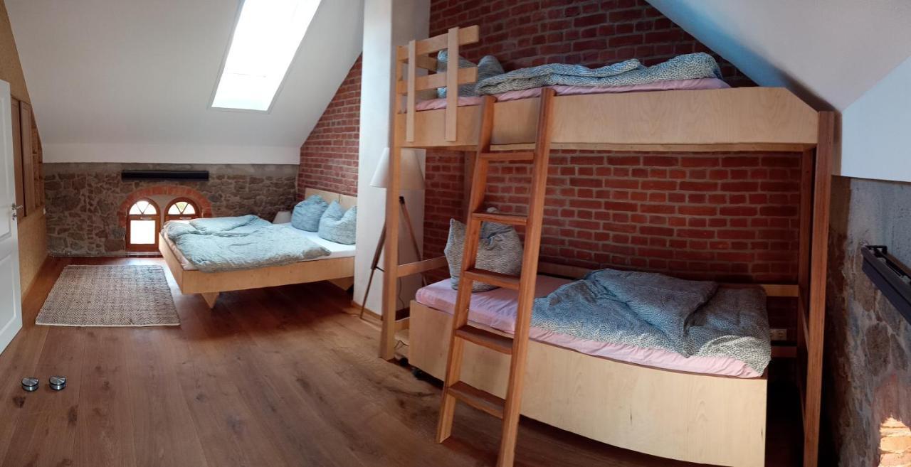 Historisches Rittergut Hexenburgbeidresden Nahe Sachsische Schweiz, Dresden - Mit Badeteich Διαμέρισμα Großharthau Εξωτερικό φωτογραφία
